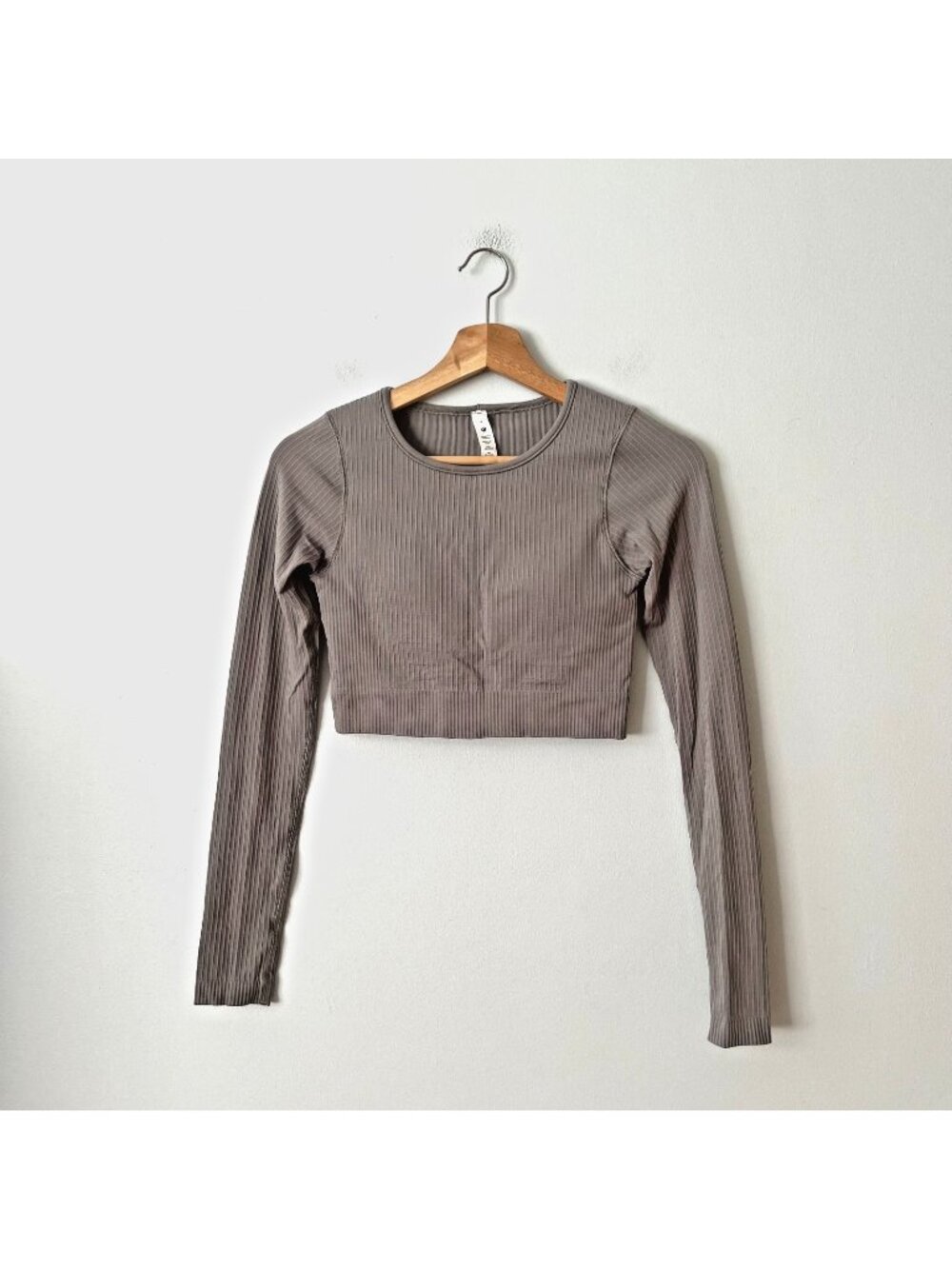 Lululemon Ebb To Street Long Sleeve Shirt Gull Gray Women's Size 4